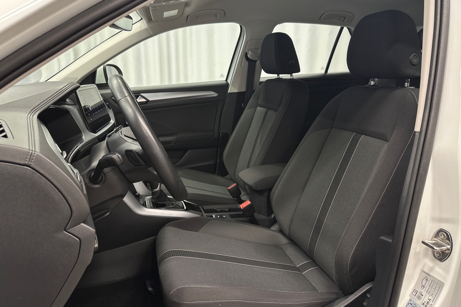 Volkswagen T-Roc vaihtoauto