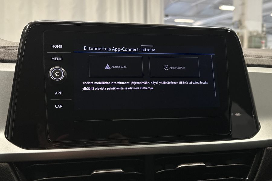 Volkswagen T-Roc vaihtoauto