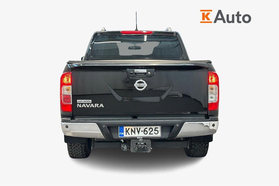 Nissan Navara vaihtoauto