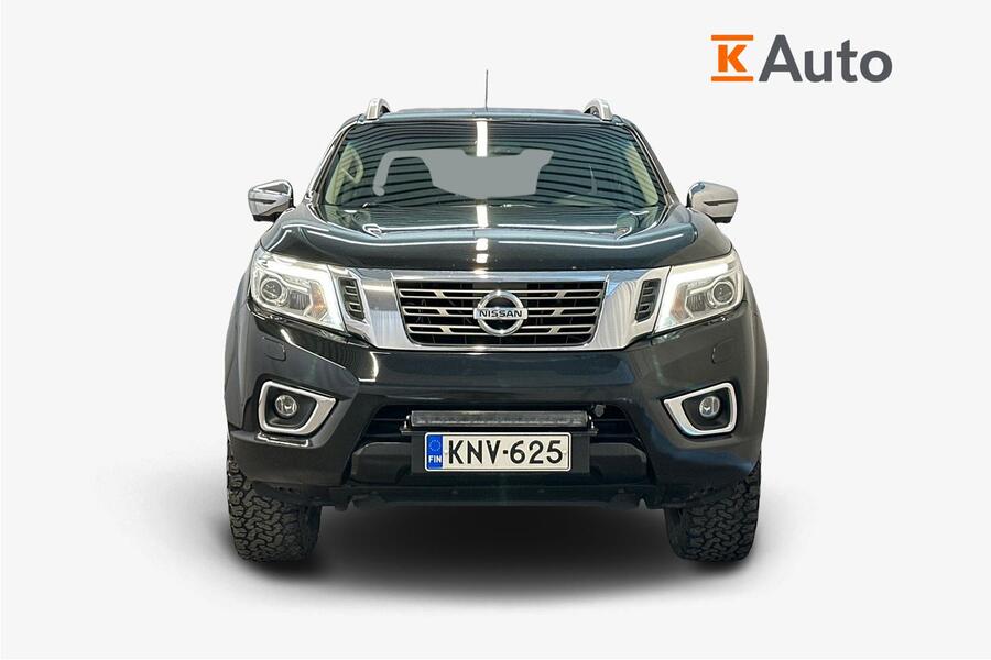 Nissan Navara vaihtoauto