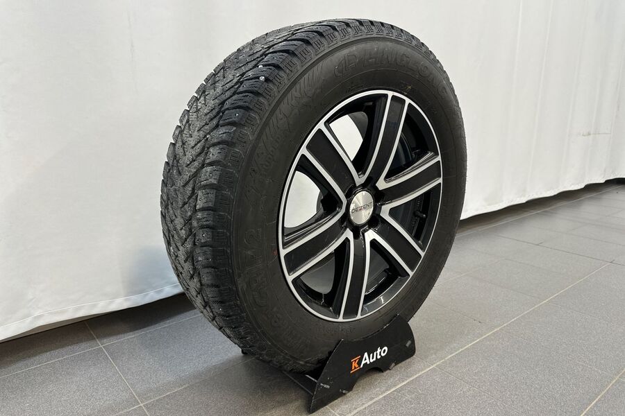 Nissan Navara vaihtoauto