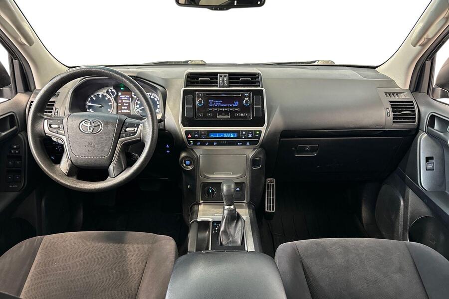 Toyota Land Cruiser vaihtoauto