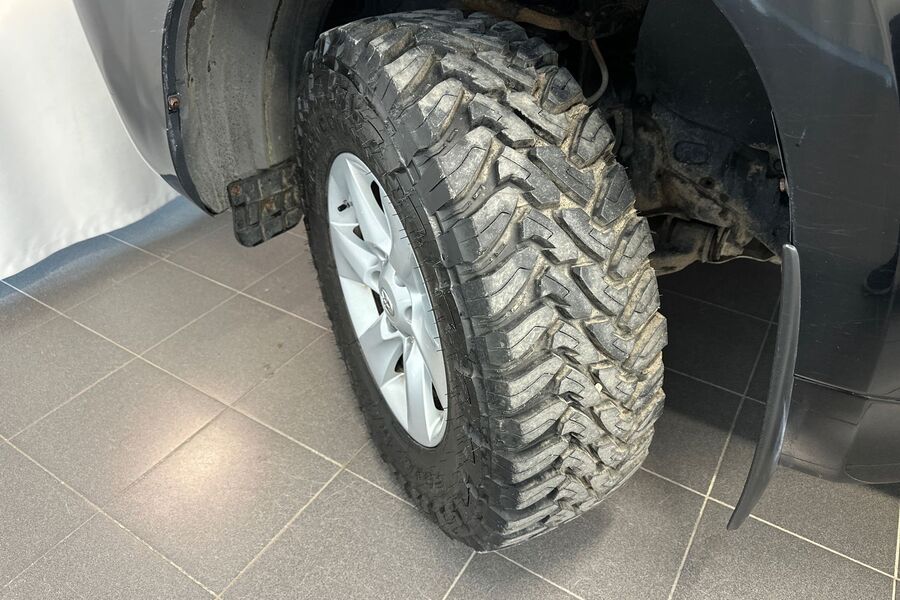 Toyota Land Cruiser vaihtoauto