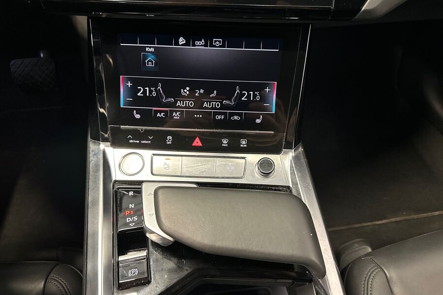 Audi e-tron vaihtoauto