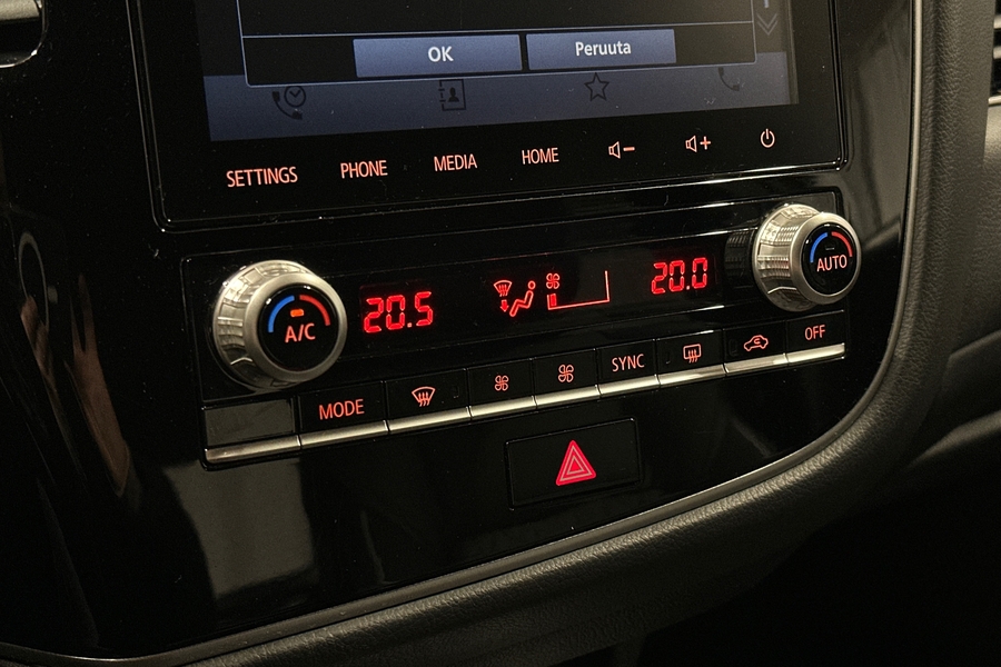 Mitsubishi Outlander PHEV vaihtoauto