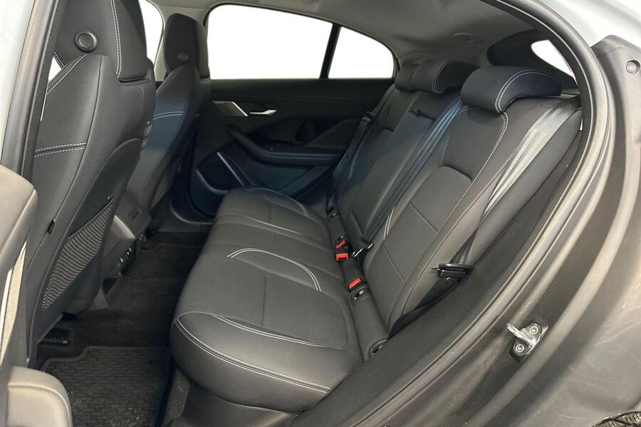 Jaguar I-PACE vaihtoauto