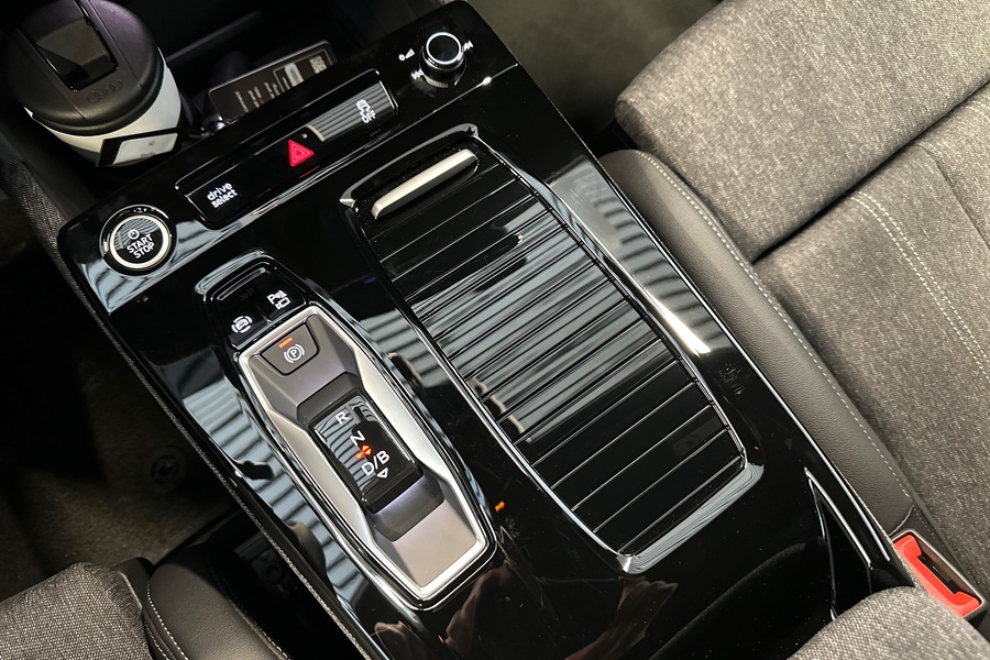 Audi Q6 e-tron vaihtoauto