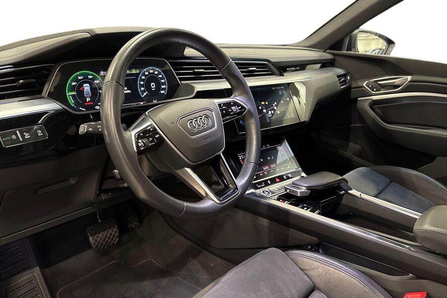 Audi e-tron vaihtoauto