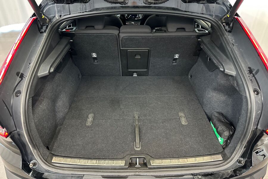 Volvo C40 vaihtoauto