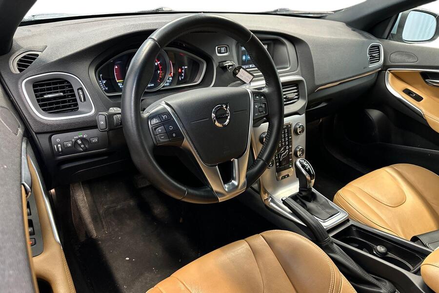 Volvo V40 vaihtoauto