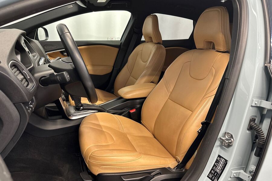 Volvo V40 vaihtoauto