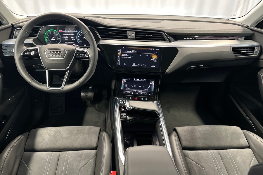 Audi Q8 e-tron vaihtoauto