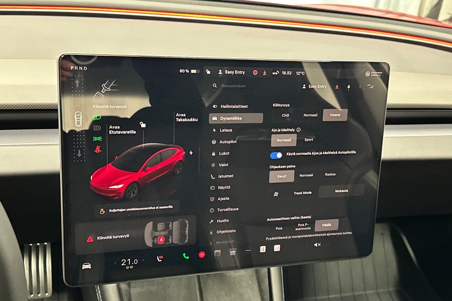 Tesla Model 3 vaihtoauto