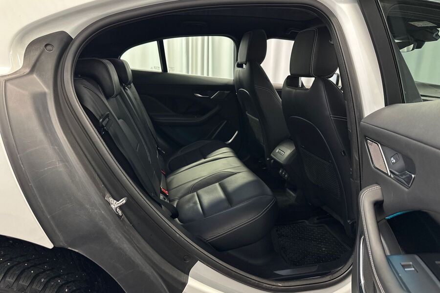 Jaguar I-PACE vaihtoauto