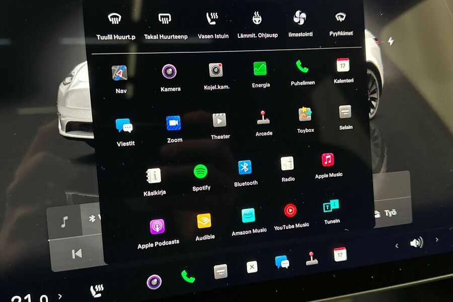 Tesla Model Y vaihtoauto