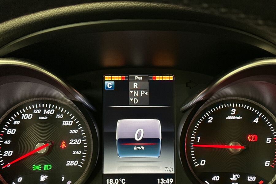 Mercedes-Benz C vaihtoauto