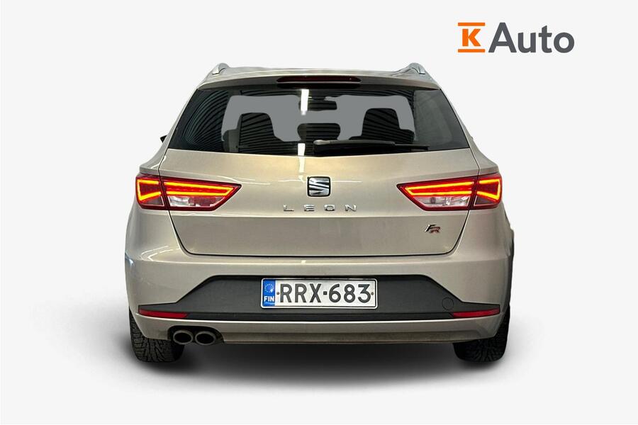 SEAT Leon ST vaihtoauto