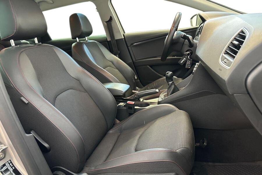 SEAT Leon ST vaihtoauto