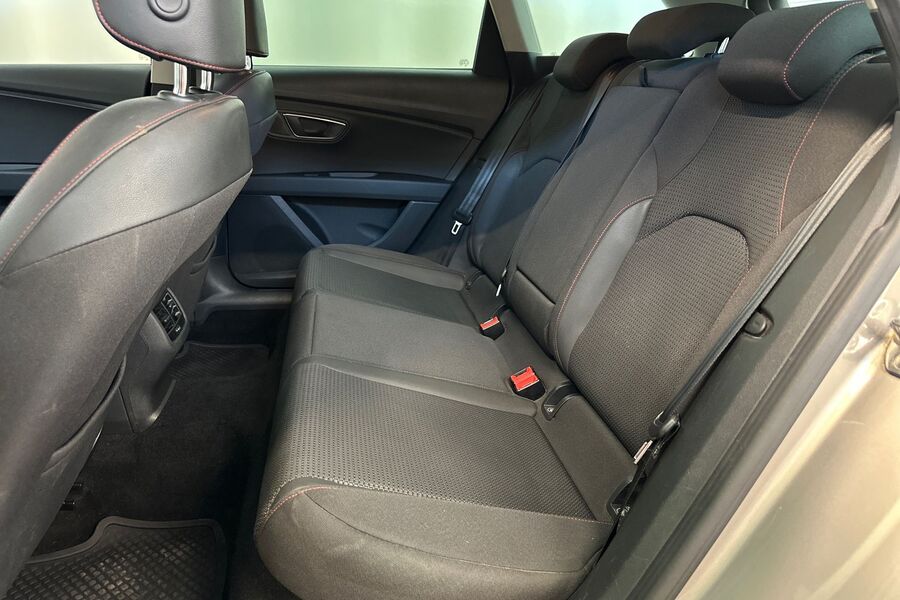 SEAT Leon ST vaihtoauto