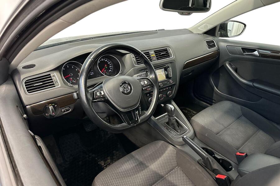 Volkswagen Jetta vaihtoauto