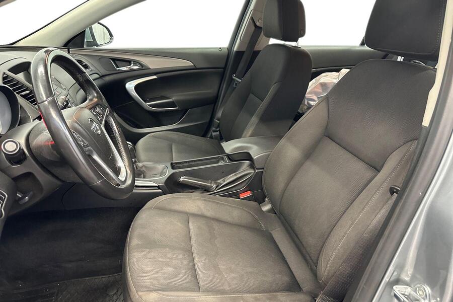 Opel Insignia vaihtoauto