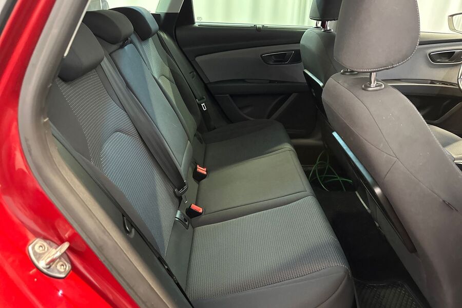 SEAT Leon ST vaihtoauto