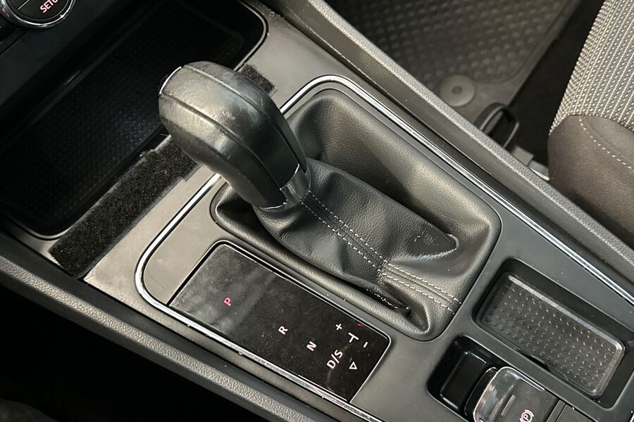 SEAT Leon ST vaihtoauto