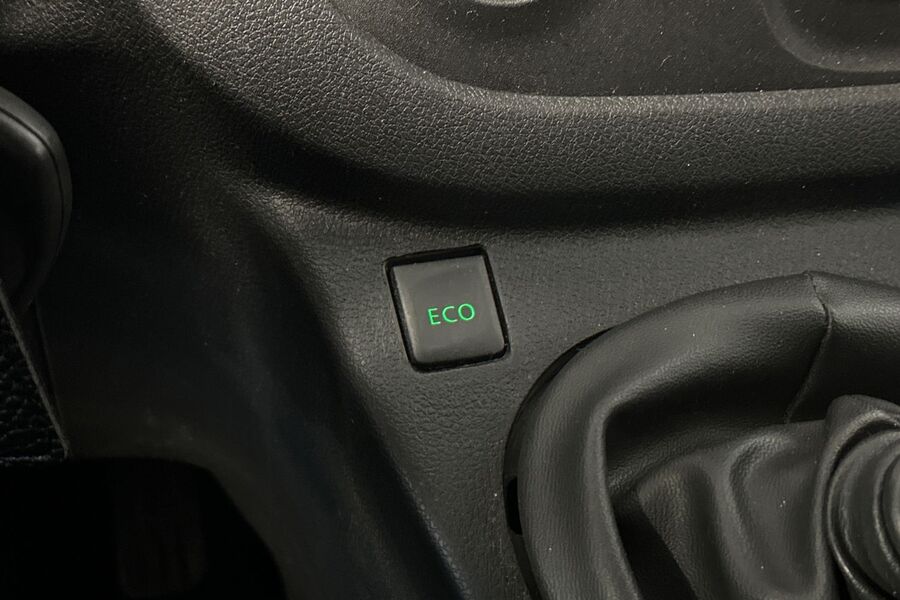 Opel Vivaro vaihtoauto