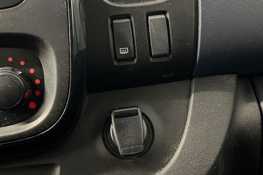 Opel Vivaro vaihtoauto