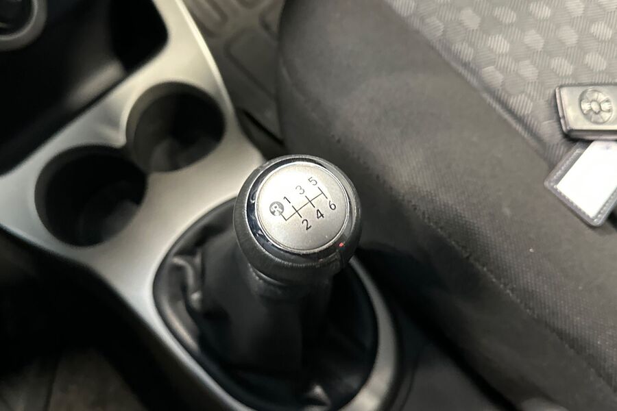 Toyota Urban Cruiser vaihtoauto