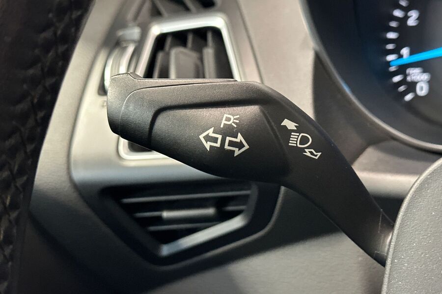 Ford Grand C-MAX vaihtoauto