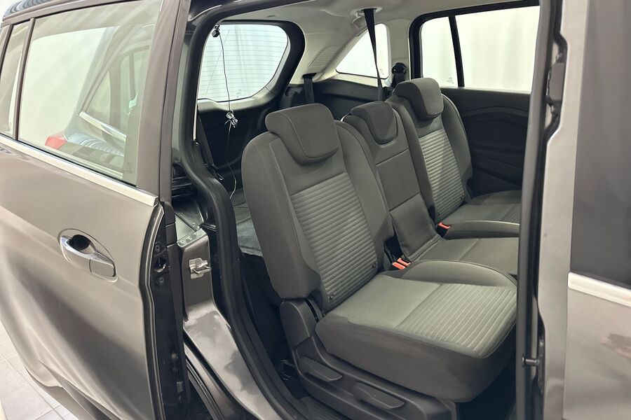 Ford Grand C-MAX vaihtoauto