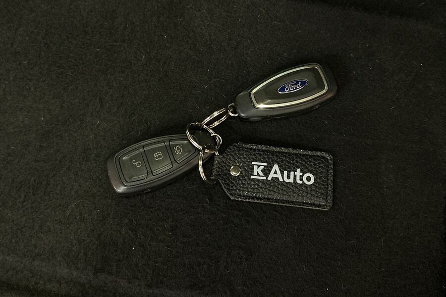 Ford Grand C-MAX vaihtoauto