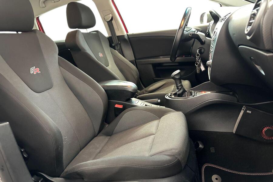 SEAT Leon vaihtoauto