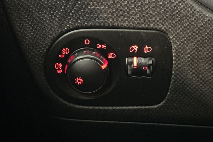 SEAT Leon vaihtoauto