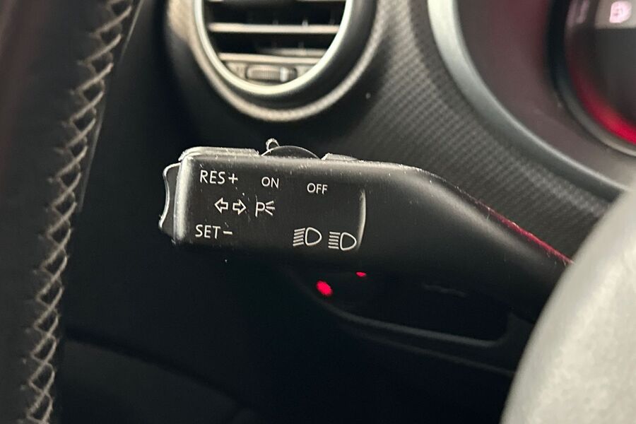 SEAT Leon vaihtoauto