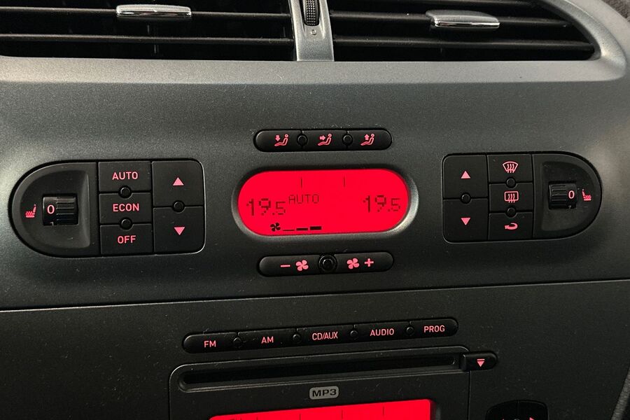 SEAT Leon vaihtoauto