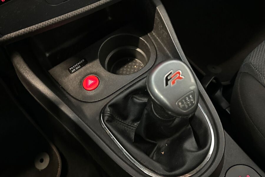 SEAT Leon vaihtoauto