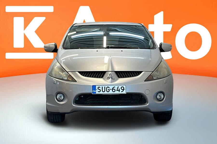 Mitsubishi Grandis vaihtoauto