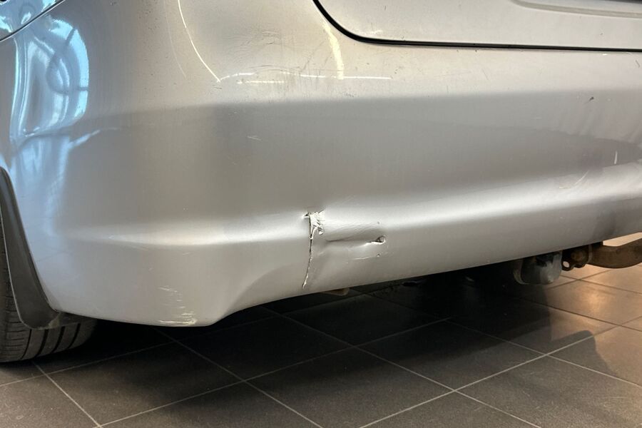 Mitsubishi Grandis vaihtoauto