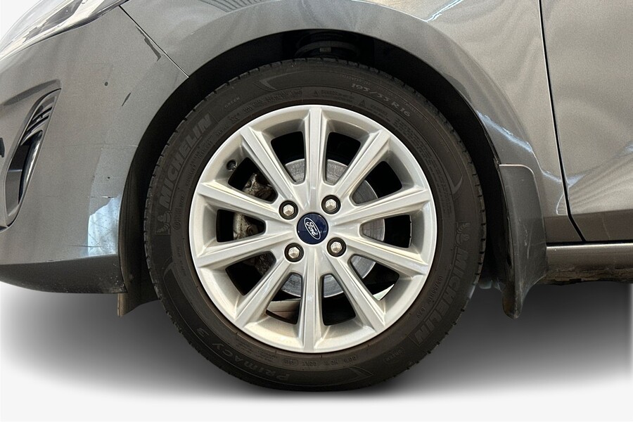 Ford Fiesta vaihtoauto