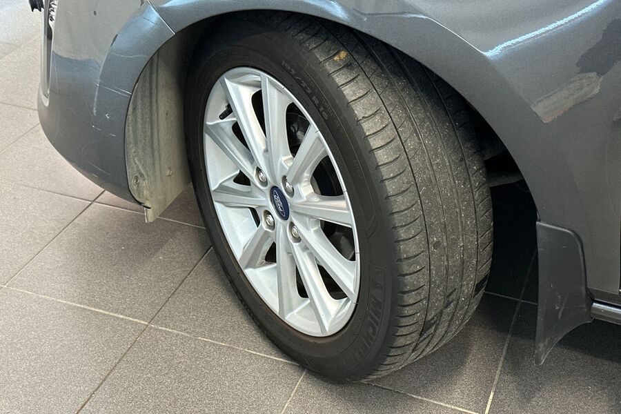 Ford Fiesta vaihtoauto