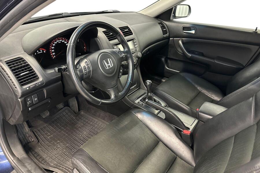 Honda Accord vaihtoauto