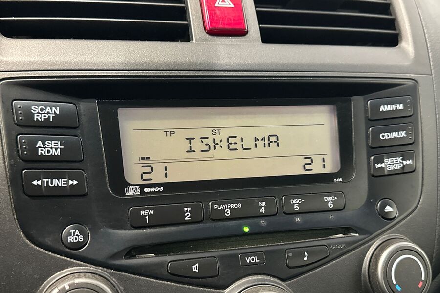 Honda Accord vaihtoauto