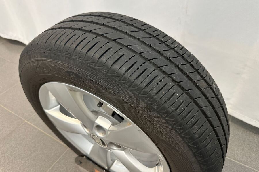 Skoda Rapid vaihtoauto