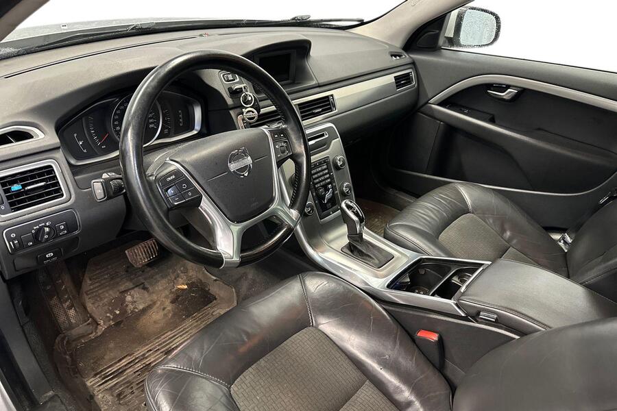 Volvo V70 vaihtoauto