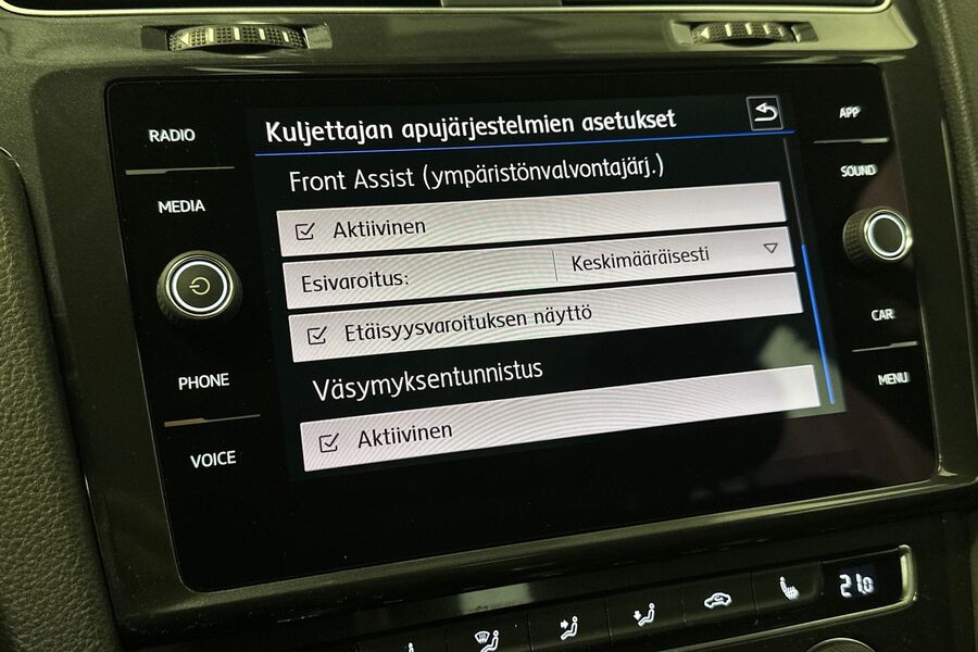 Volkswagen Golf vaihtoauto