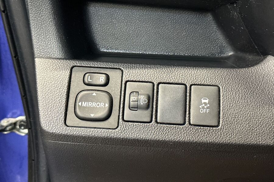 Toyota Verso-S vaihtoauto