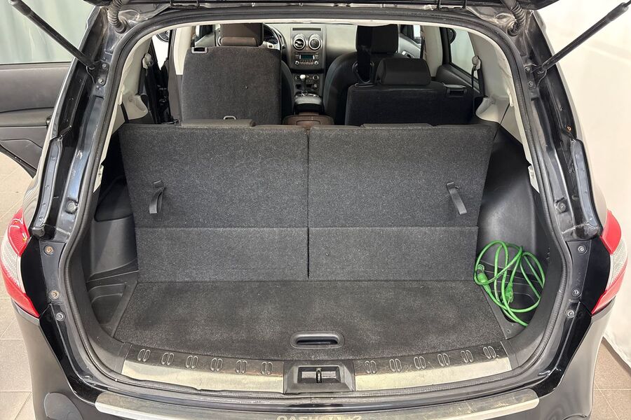 Nissan Qashqai+2 vaihtoauto