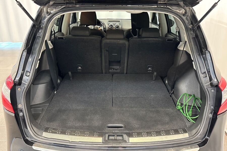 Nissan Qashqai+2 vaihtoauto